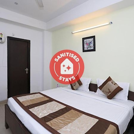 Oyo 11392 The Hotel Grand Hospitality Noida Exterior photo