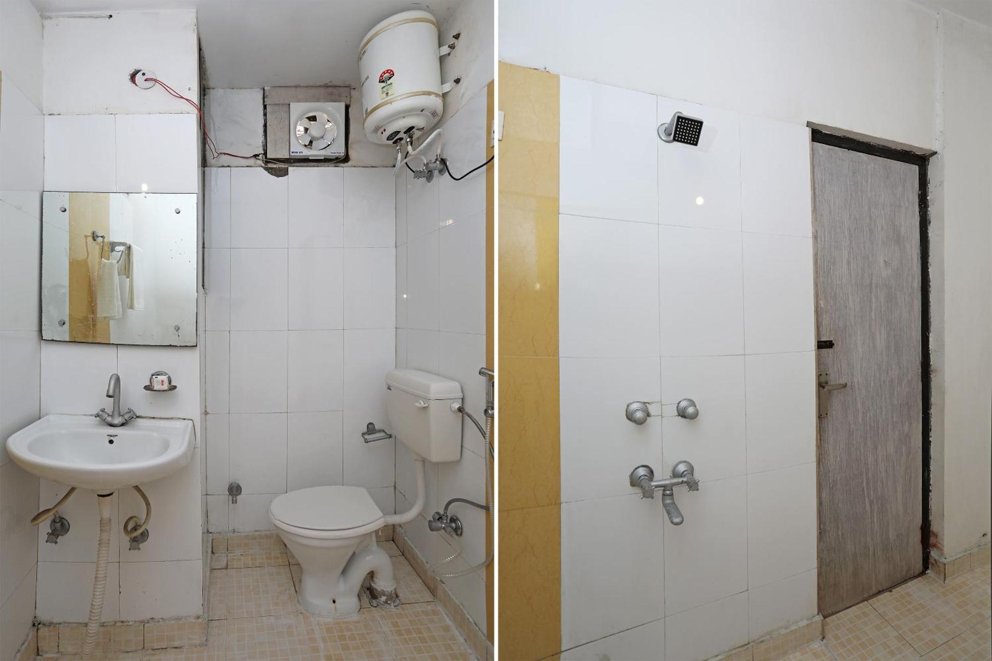 Oyo 11392 The Hotel Grand Hospitality Noida Exterior photo