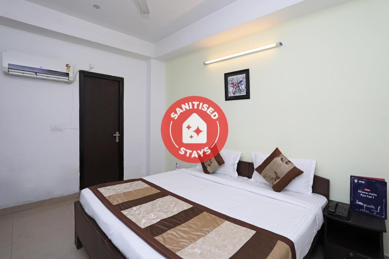 Oyo 11392 The Hotel Grand Hospitality Noida Exterior photo